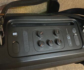 JBL Partybox on the go - 7