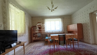 Dom v obci Henckovce EXKLUZÍVNE NA PREDAJ- Cena dohodou - 7