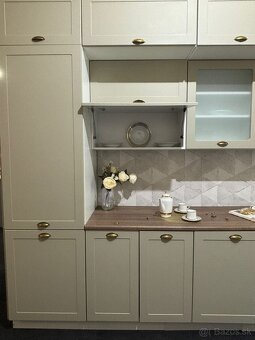 Moderná nepoužitá kuchyňa NATALI krémová - 7