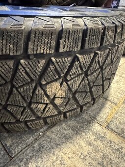 Kolesa BRIDGESTONE BLIZZAK DM-V2 112R 6x139,7 - 7