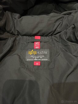 Bunda Alpha Industries - 7