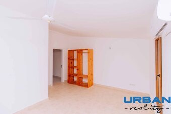 3 IZBOVÝ BYT, FUMBA TOWN MOYONI - 7