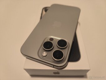apple iphone 15 PRO 256gb Natural Titanium 86% Batéria - 7