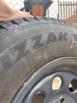 Bridgestone blizzak dm-V2 zimné - 7