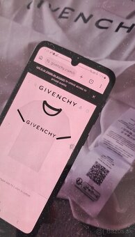 GIVENCHY DAMSKE TRIKO -SLIM FIT 10 - 7