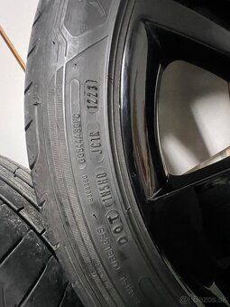 Škoda Superb 3 disky s pneumatikami  235/45 R18 - 7