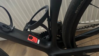 Canyon Endurance CF 8 Ultegra Di2 2024 - 7