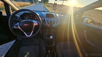 FORD FIESTA - 7