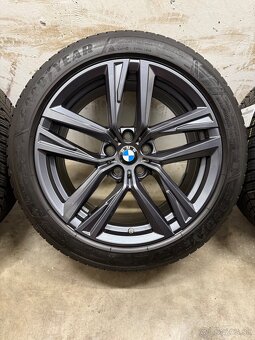 Zimná sada 5x112 R18 245/45/18 BMW rad 4 , i4 G26 Style 853 - 7