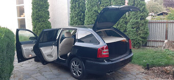 Škoda Octavia Combi 2.0 TDI Elegance DSG - 7