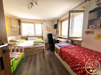 ZNÍŽENÁ CENA Pekný čiastočne prerobený rod.dom, V. Ch - 7