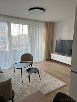 2 izbovy novozariadeny byt Trnava Prudy - blizko centra - 7