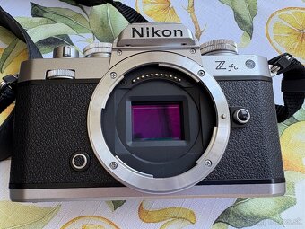 Nikon ZFC - 7