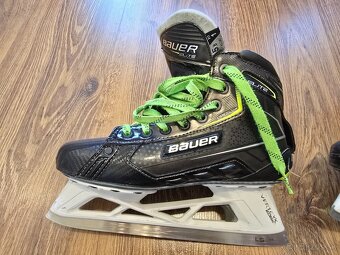 Predám brankárske korčule Bauer Elite - 7