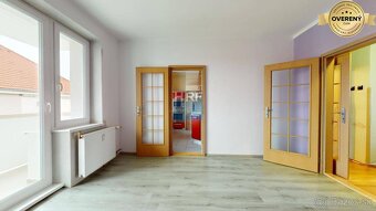 Predaj 3izbového bytu s veľkou lodžiou v Holíči - 7