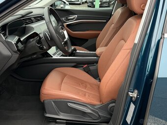 ⭐Audi E-tron Basis 50 Quattro, r.v.: 2022⭐ - 7