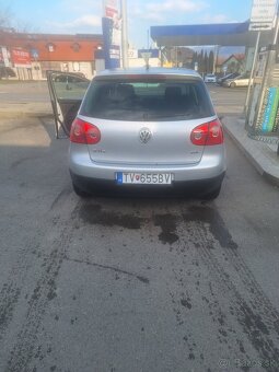 VOLKSWAGEN GOLF 5 1.9 TDI - 7
