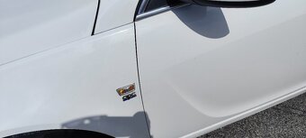 Opel Insignia OPC line - 7