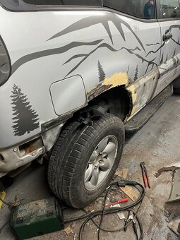 Nissan terrano 2 2,7 TDi - 7