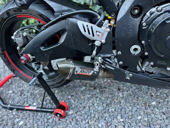 GSXR 750 2007 - 7