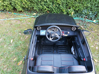 Elektrické autíčko Mercedes GLC 63S 4x4 - 7