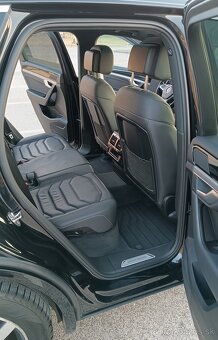 Volkswagen Touareg - 7