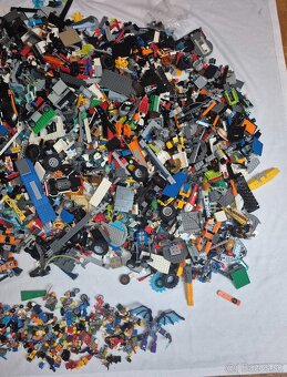 Lego mix 21,5 kg cca cista vaha - 7