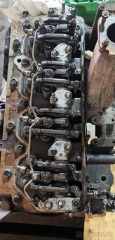 Servis motorů Komatsu, Caterpillar, Perkins, Yanmar, CAT - 7