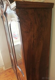 Starožitné skrine. - 7