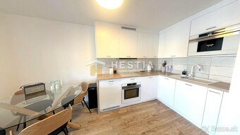 Rekreačná chata priamo pri jazere - 7