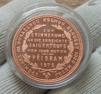 Novoražby vzácnych zlatníkov FJI. - 7