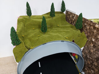 diorama dialnica s tunelom 1:18 - 7