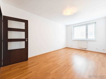 PRENÁJOM - PRIESTRANNÝ 3 IZB BYT, TÁBORSKÁ, KOŠICE - JUH - 7