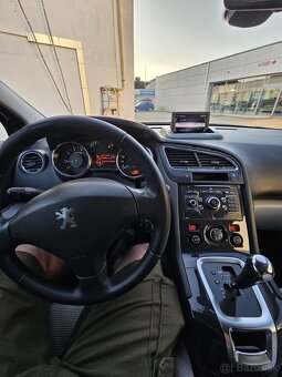 Peugeot 5008 - 7