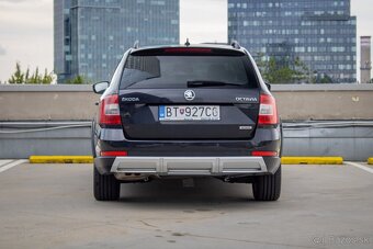 Škoda Octavia Combi SCOUT2.0 TDI DSG 4x4 - 7