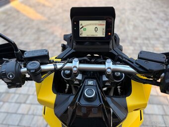 HONDA X-ADV 750 - 7