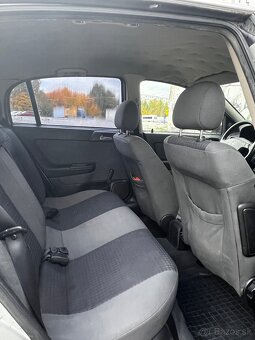Opel Astra 1.7 DTI - 7