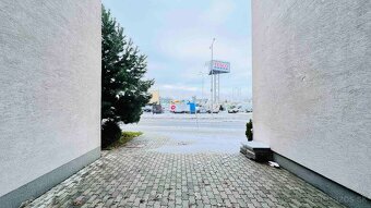 Obchodný-kancelársky priestor - 7