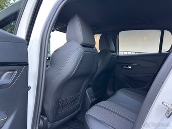 Peugeot 208 GT 1,2 benzín /96 kW AT8 - 7