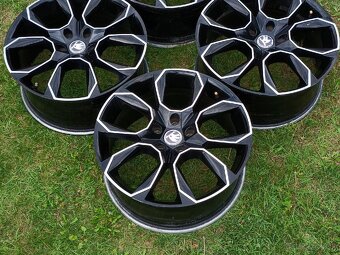 Elektróny R18 5x112 ET 45 - 7