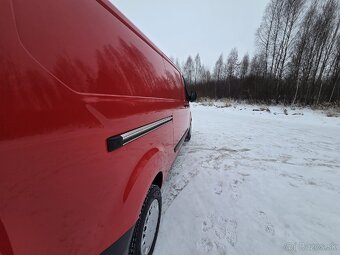 Predám dodávku Ford Transit Custom L2 H1 - 7