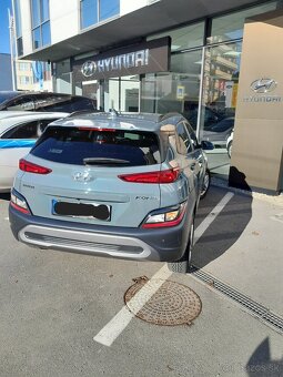 Hyundai Kona 1.0 T-GDi Family A/T automat 88kw - 7