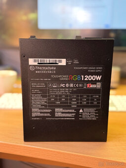 Thermaltake Toughpower Grand Riing 1200W Modular - 7