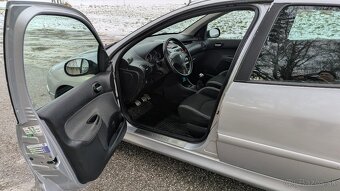 Peugeot 206 hatchback 1.4 benzín r.v.2006 - 7