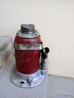 Zdviha 12T - hydraulicky zdvihak (Hever) - 7