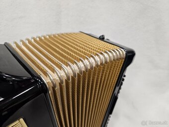 Akordeon hohner lucia IV, 96 basovy - 7