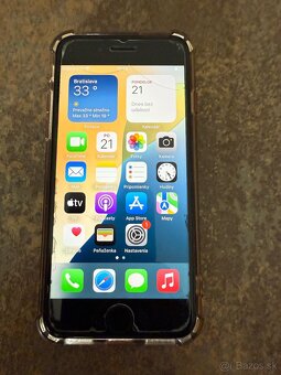 iphone SE2022 Red, 128GB - 7