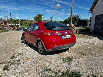 Honda Civic 2.2 CDTi - 7