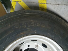 Nová nakladná pneumatika na disku - 7