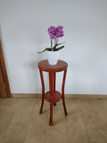 Nový drevený stojan na kvety - 7